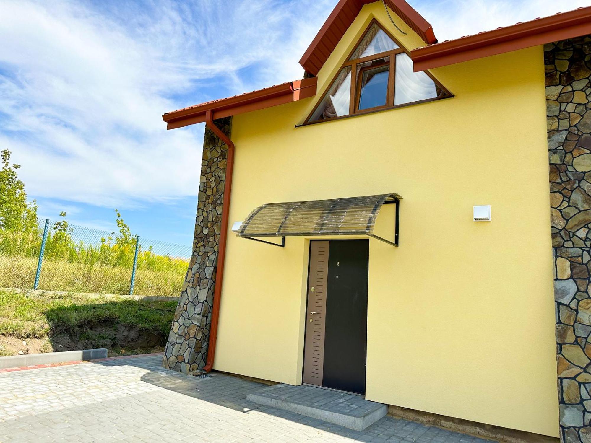 Na Pagorbi Lutsk Hotel Eksteriør billede